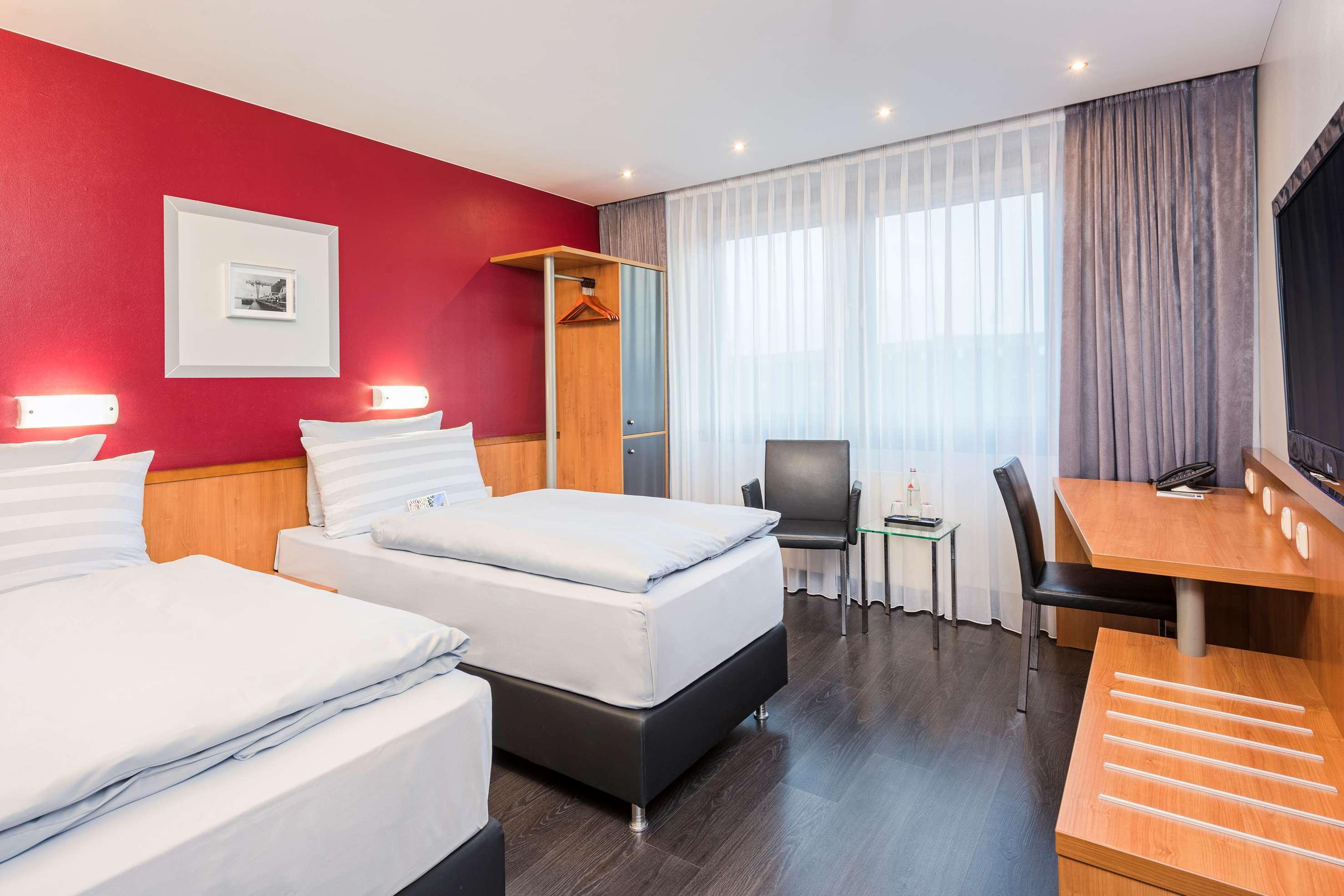 Hotel Wolfsburg Centrum, Affiliated By Melia Ngoại thất bức ảnh